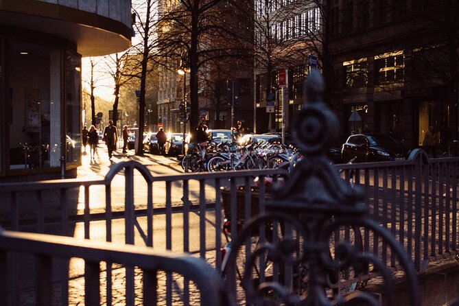 Frankfurt: Private Walking Tour with a Local - Along the River Main and Into Local Food Culture