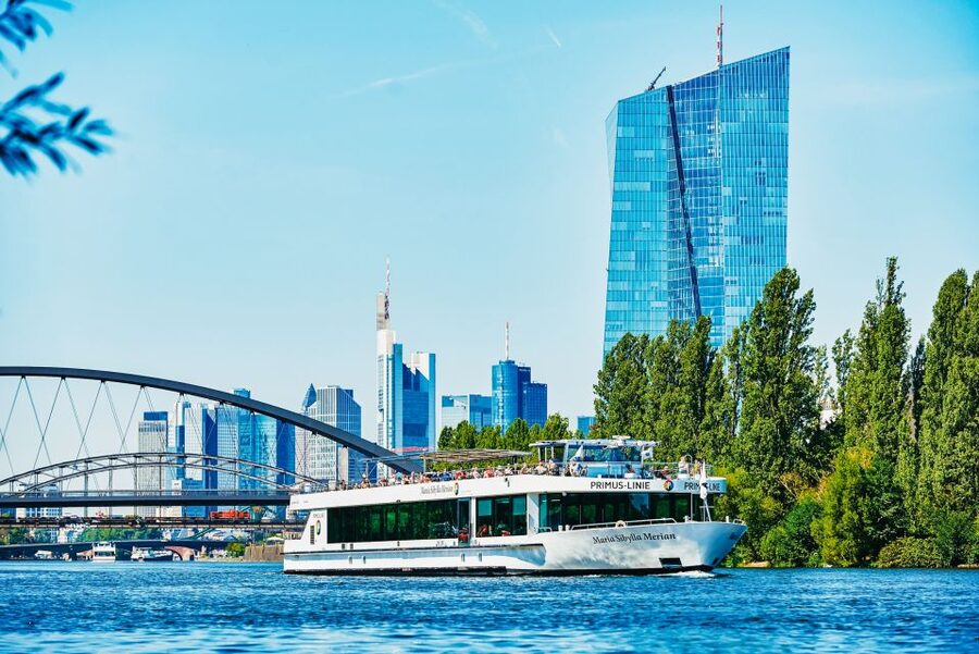 Frankfurt: River Main Sightseeing Cruise with Commentary - Should you book this Main River sightseeing cruise?