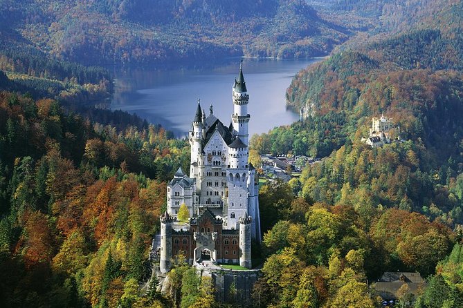 Frankfurt Super Saver: Neuschwanstein Castle and Rothenburg Day Trip - What “two hours at the castle” really feels like