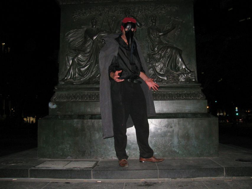 Frankfurt: The Black Death Tour - Meeting the plague doctor, and why the theatre part works