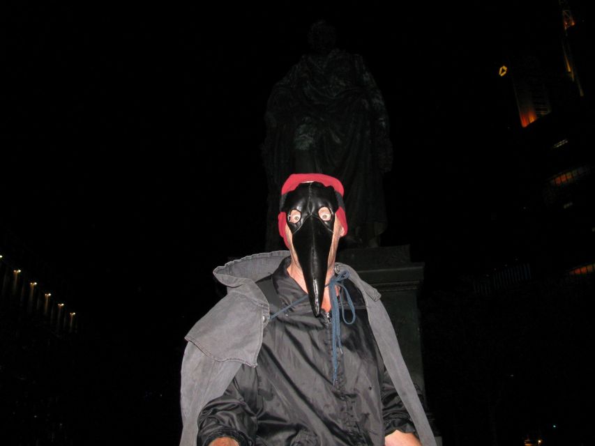 Frankfurt: The Black Death Tour - What you actually learn as you walk through Frankfurt at night