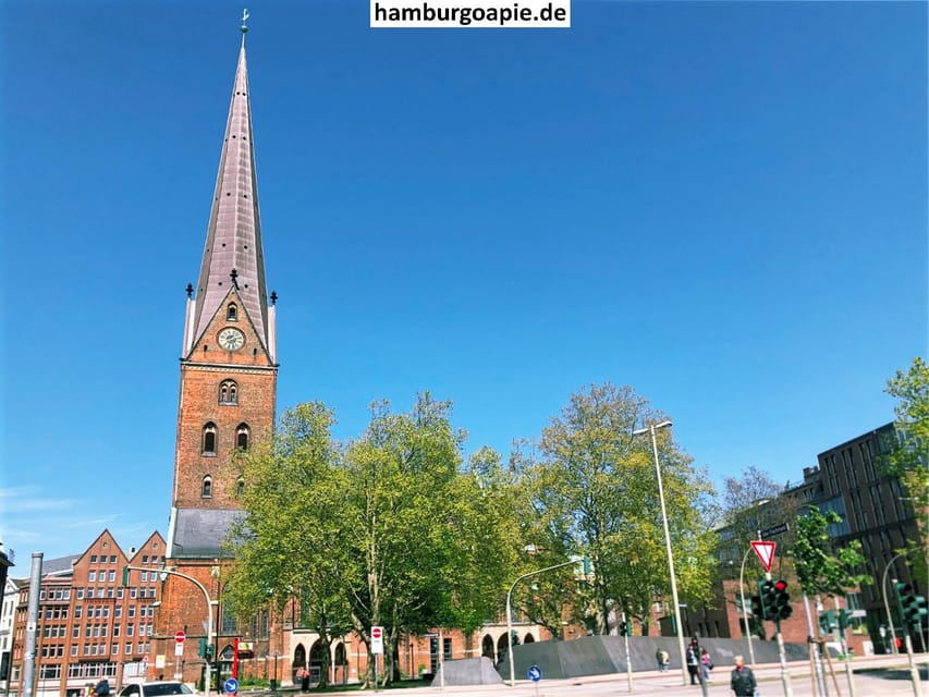 Free tour: Centro Histórico. Tú decides el precio al final - Who should book this Hamburg Centro Histórico tour