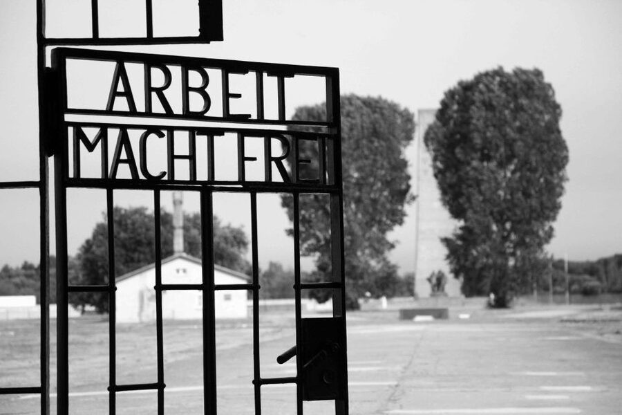 From Berlin: Licensed Sachsenhausen Tour with max. 15 people - Key things that make this Sachsenhausen tour worth your time