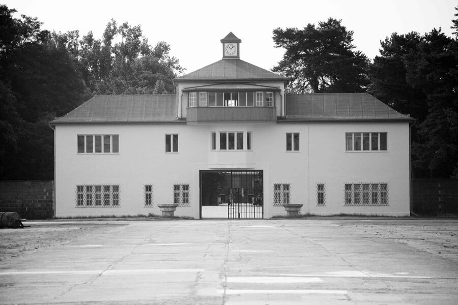 From Berlin: Licensed Sachsenhausen Tour with max. 15 people - Why a Sachsenhausen day trip from Berlin actually makes sense
