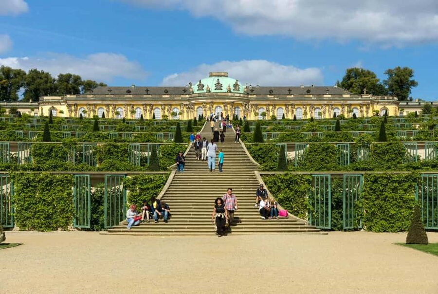 From Berlin: Potsdam & Sanssouci half day Walking Tour - From Berlin to Potsdam in a tight 6-hour day