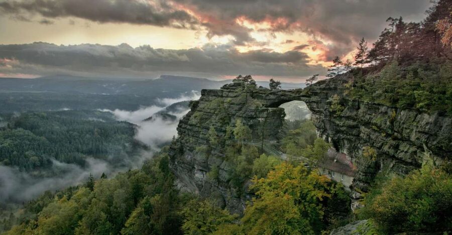 From Dresden: Bohemian & Saxon Switzerland Day Trip - Bastei Bridge and the Elbe canyon: the big wow, handled with timing