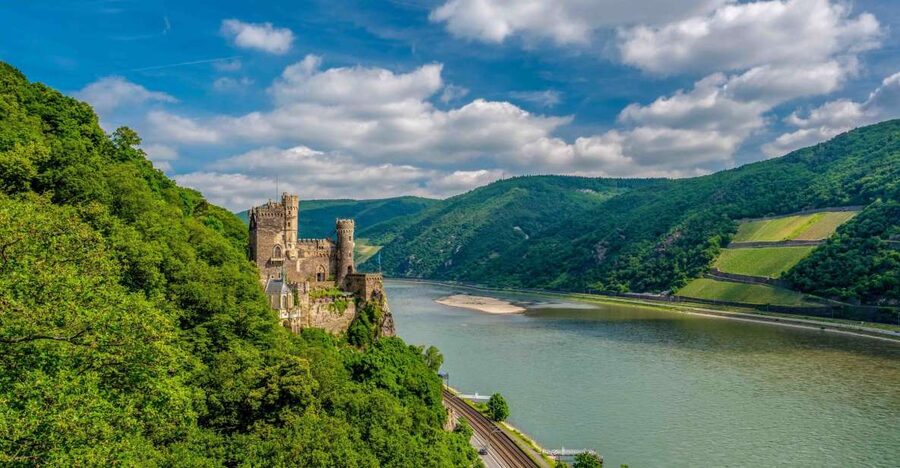 From Frankfurt: Rhine Valley Day Trip - How this Rhine Valley day trip runs from Frankfurt