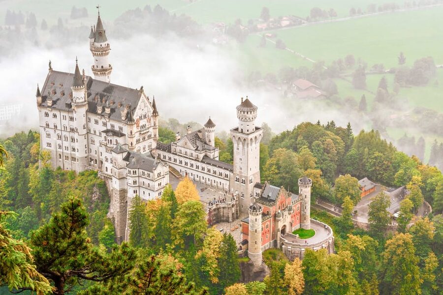 From Hohenschwangau: Tour to Neuschwanstein Castle - English-Only Guidance, and Why That Changes What You Get