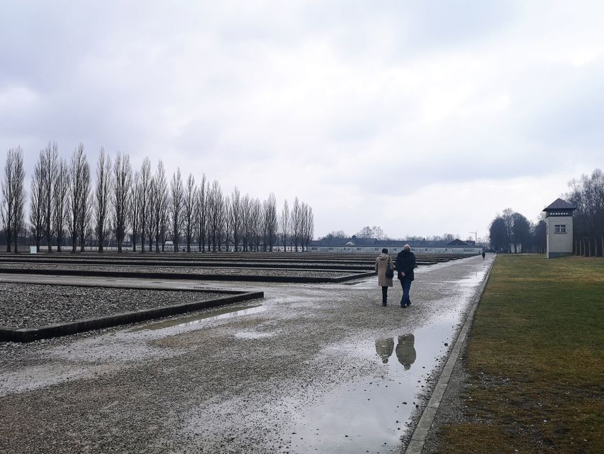 From Munich: Dachau Memorial Site Tour in Spanish - Key highlights you will feel in real time