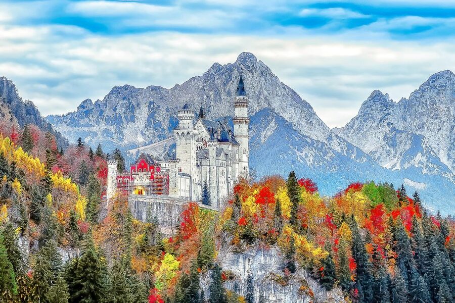 From Munich: Neuschwanstein Castle Full-Day Trip - Inside Neuschwanstein: The Optional €24 Private Chambers Ticket