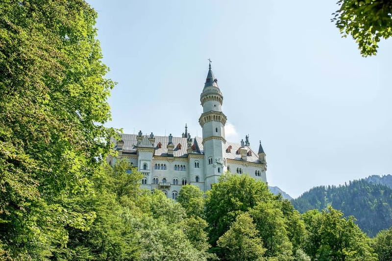 From Munich: Neuschwanstein & Linderhof Castle Full-Day Trip - Should you book this Munich to Neuschwanstein and Linderhof day trip?