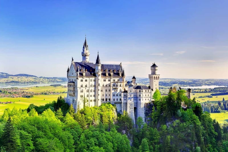From Munich: Neuschwanstein & Linderhof Castle Full-Day Trip - Oberammergau by bus: scenic passing, not a scheduled stop