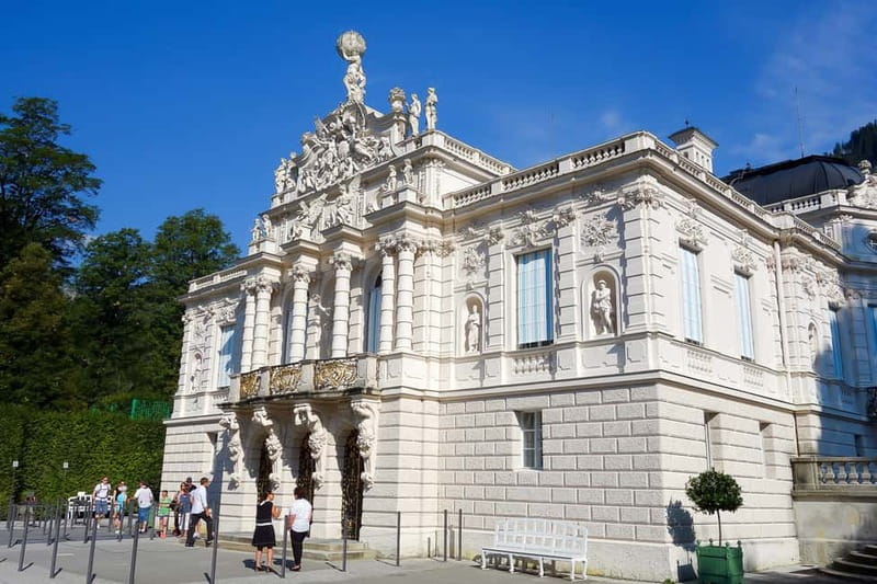 From Munich: Neuschwanstein & Linderhof Castle Full-Day Trip - Hohenschwangau: lunch break with the childhood-home atmosphere