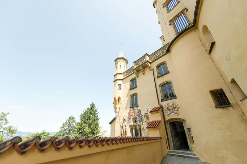 From Munich: Neuschwanstein & Linderhof Castle Full-Day Trip - Marienbrücke bridge: the view stop that can make or break your photos