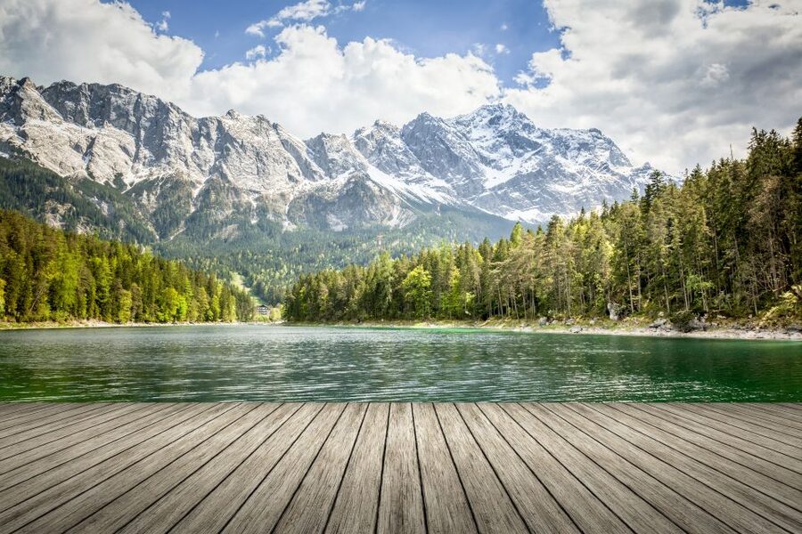 From Munich: Zugspitze Mountain Van Tour with Garmisch Town - Cable car up to Zugspitze: fast altitude, big payoff