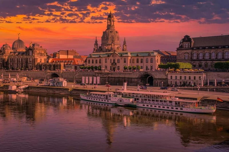 From Prague: Dresden Christmas markets and old town tour - Prague to Dresden, the drive that sets the tone