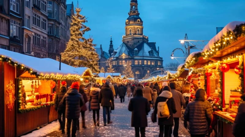 From Prague: Dresden Christmas markets and old town tour - Walking Dresden’s Old Town, without getting lost in it