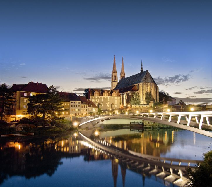 Görlitz: Old Town Guided Walking Tour - Starting at Görlitz-Information and Obermarkt’s grand first impression