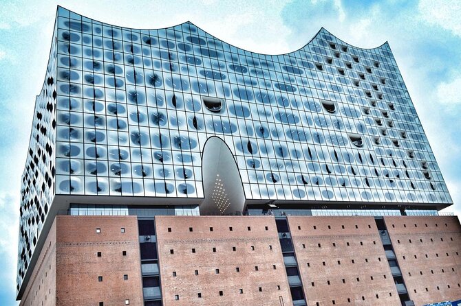 Guided Hamburg City Bike Tour - Key highlights that make this tour work