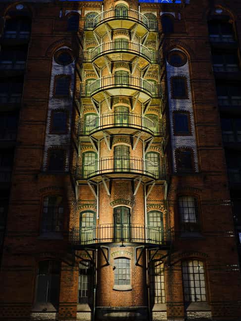 Guided tour of Hamburg's Speicherstadt - warehouse, free port & duty-free - Should you book the Speicherstadt tour with Marius Gebhardt?