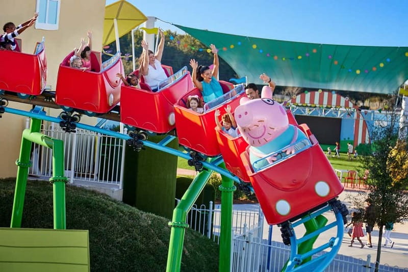 Günzburg: PEPPA PIG Park Admission Ticket - Peppa’s Mud Puddle Water Playground: the splash-heavy highlight