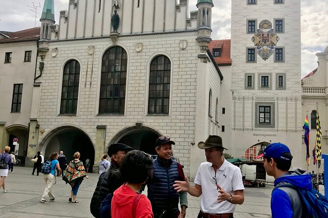 Half Price Fantastic Munich City Tour - Maximillianstrasse and English Garden: Where Munich Looks Modern