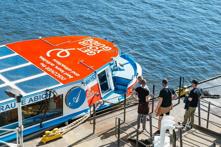 Hamburg: 1.5-Hour Harbor and Speicherstadt Day Cruise - Who should book this cruise, and who should skip it
