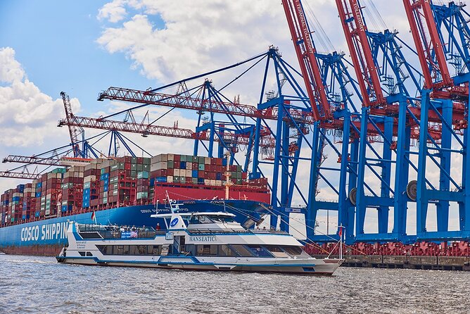 Hamburg: 1-hour harbor tour - Who this harbor tour is best for