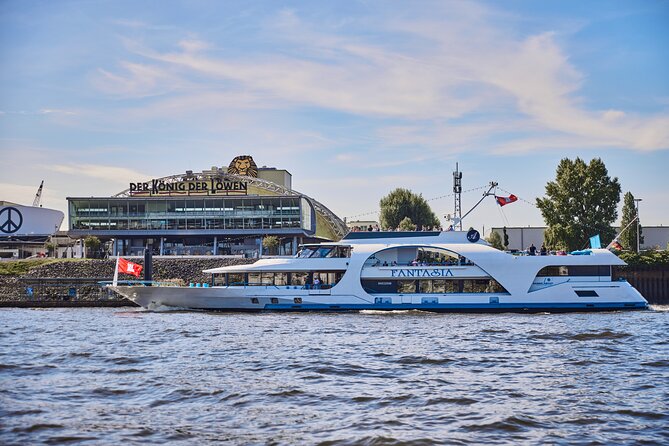 Hamburg: 2-hour harbor cruise - Key things to know before you go