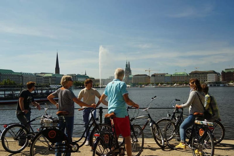 Hamburg 3-Hour Bike Tour - St. Pauli Piers and the Reeperbahn, Where Hamburg Shows Its Edges