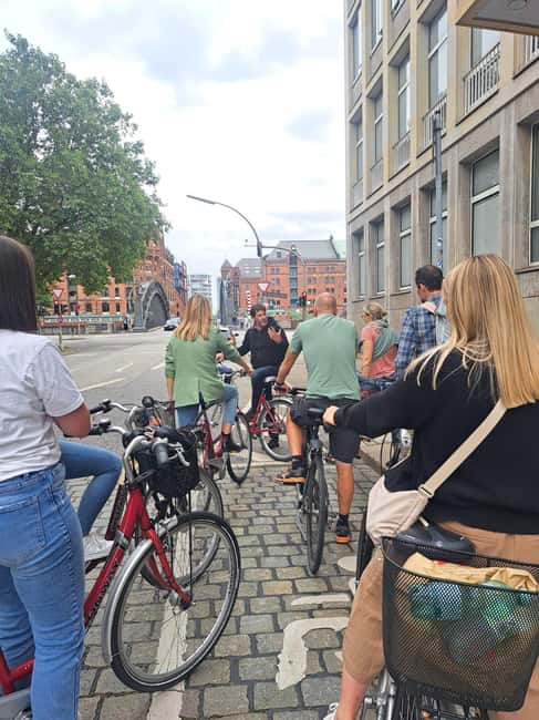 Hamburg: City Tour by Bike with Elbphilharmonie incl. Bike - Fleet-Island, the Great Fire, and Deichstraße Origins