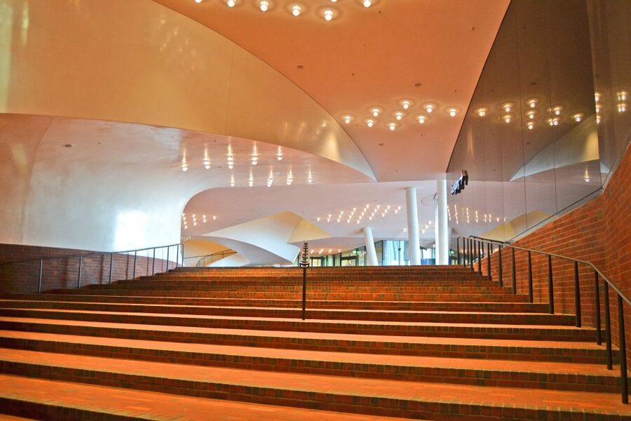 Hamburg: Elbphilharmonie Plaza, Highlights & Surroundings - Price and time: is $27 worth it for a one-hour overview?