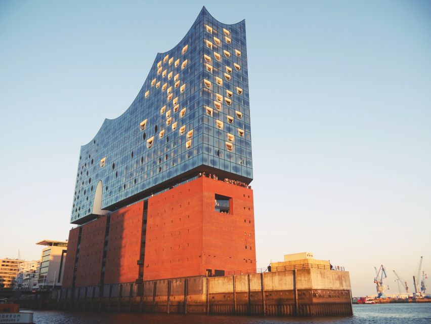 Hamburg: Elphi Plaza Guided Tour with Störtebeker Beer - Key highlights worth planning for