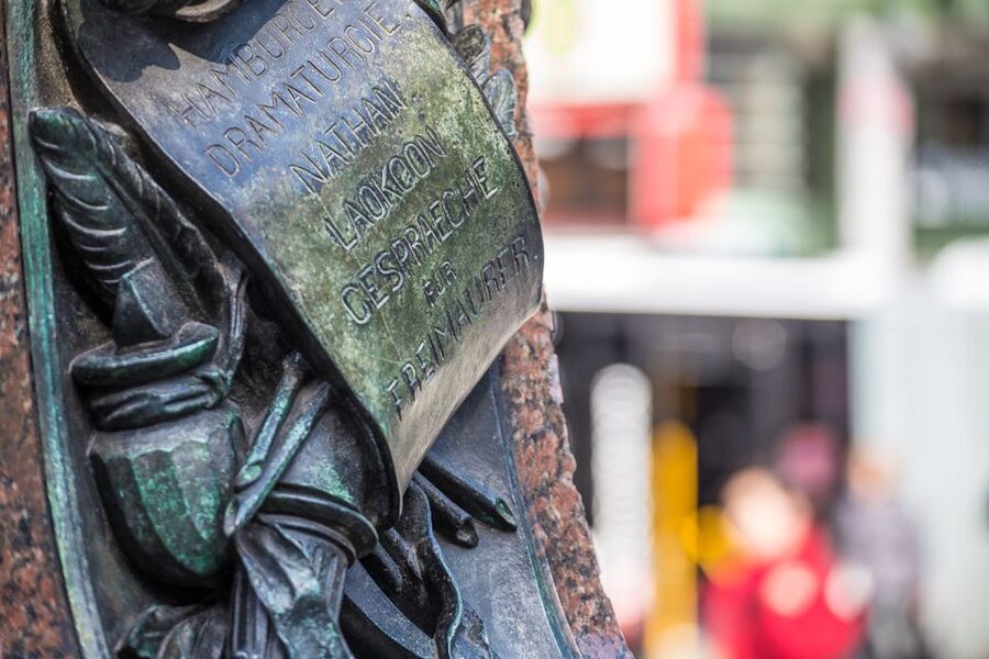 Hamburg - Freemason Walking Tour in German - Key things you will notice on this Hamburg Freemason tour