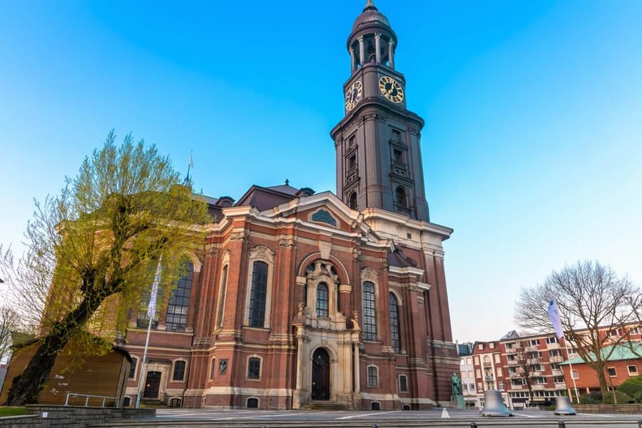Hamburg: Guided Tour of St. Michael's Church - Inside the Michel: frescoes, the clock hands, and the big organ