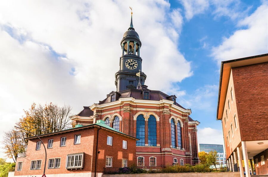 Hamburg: Guided Tour of St. Michael's Church - How the 1-hour private format changes what you notice