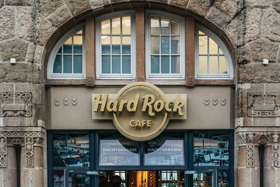 Hamburg: Hard Rock Cafe Skip-the-Line Meal - Why This Hard Rock Meal Works in Hamburg