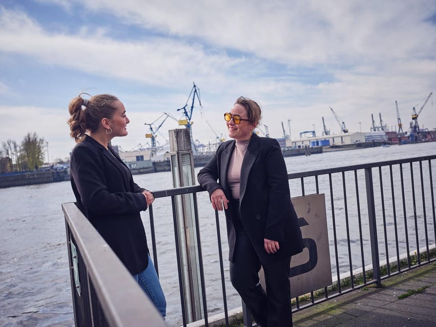 Hamburg: Hop-On Hop-Off Bus City Tour - Line F - Start at Kirchenallee and Hauptbahnhof, then aim for HafenCity