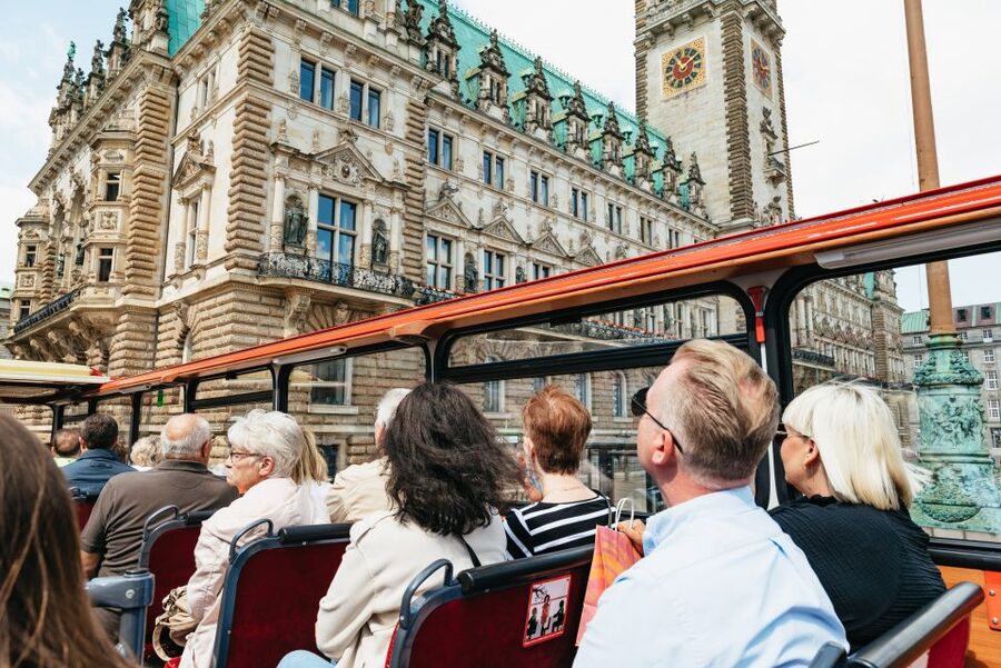 Hamburg: Line A Sightseeing Hop-On Hop-Off Bus Tour - Entering the double-decker mindset: how this tour really helps