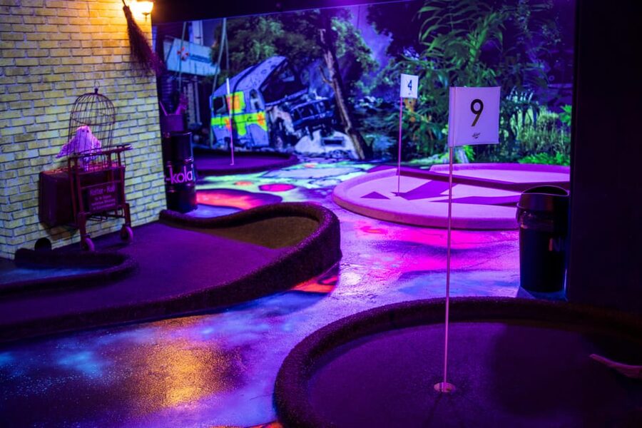 Hamburg: Moviegolf Experience - Hamburg’s MovieGolf is a fun brain plus ball combo