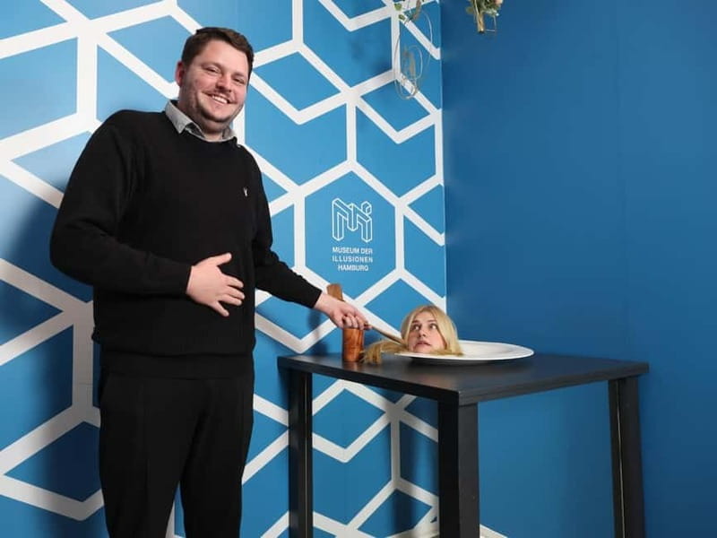 Hamburg: Museum of Illusions Ticket - Museum of Illusions Hamburg: a quick, playful way to test perception