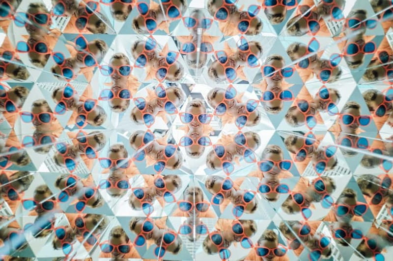 Hamburg: Museum of Illusions Ticket - Brain Gym dilemma games: where the museum shifts from sight to thinking