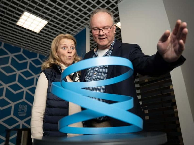 Hamburg: Museum of Illusions Ticket - Who should book this ticket, and who should skip it