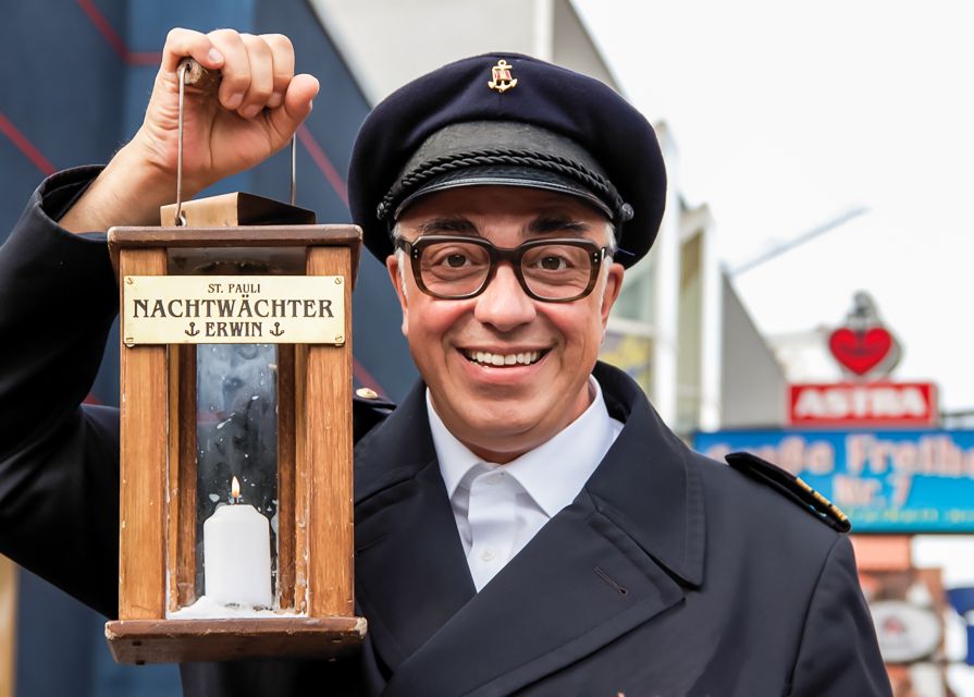 Hamburg: Night Watchman's Tour of St. Pauli in German - The night watchman character, and why it works in St. Pauli