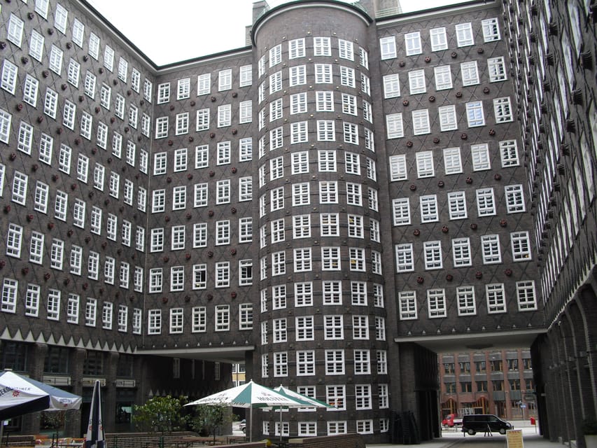 Hamburg: Private Tour Down Town around City Hall - Key highlights worth your time