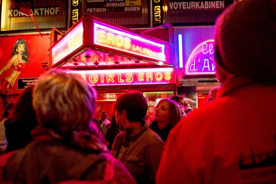 Hamburg: Private Tour Red Light District Walking Tour - Hans-Albers-Platz, where the walk gains local rhythm