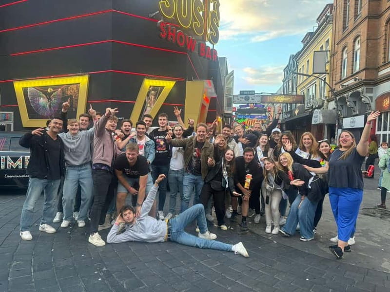 Hamburg Pub Crawl - 4 Locations, Shots & Club Entry - The big idea: four bar stops plus a final club