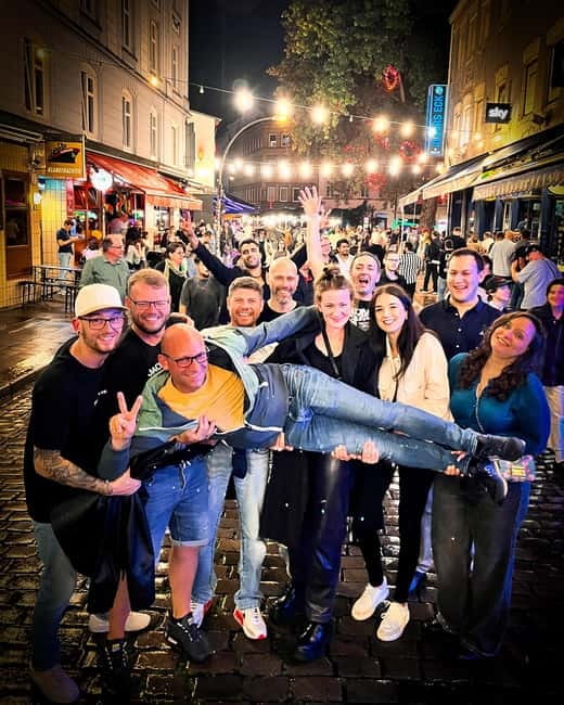 Hamburg: Pubcrawl & Nightlife Tour at St.Pauli - The bar selection: variety, shots, and places you might not find alone