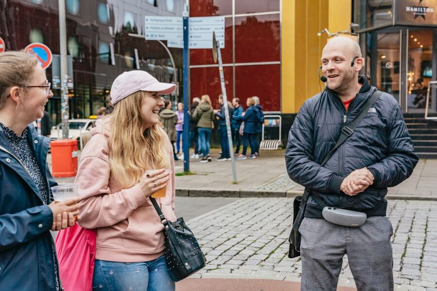 Hamburg: Reeperbahn Lust & Laster Tour for Adults Only - The Reeperbahn tour that feels like a walking fact-fight