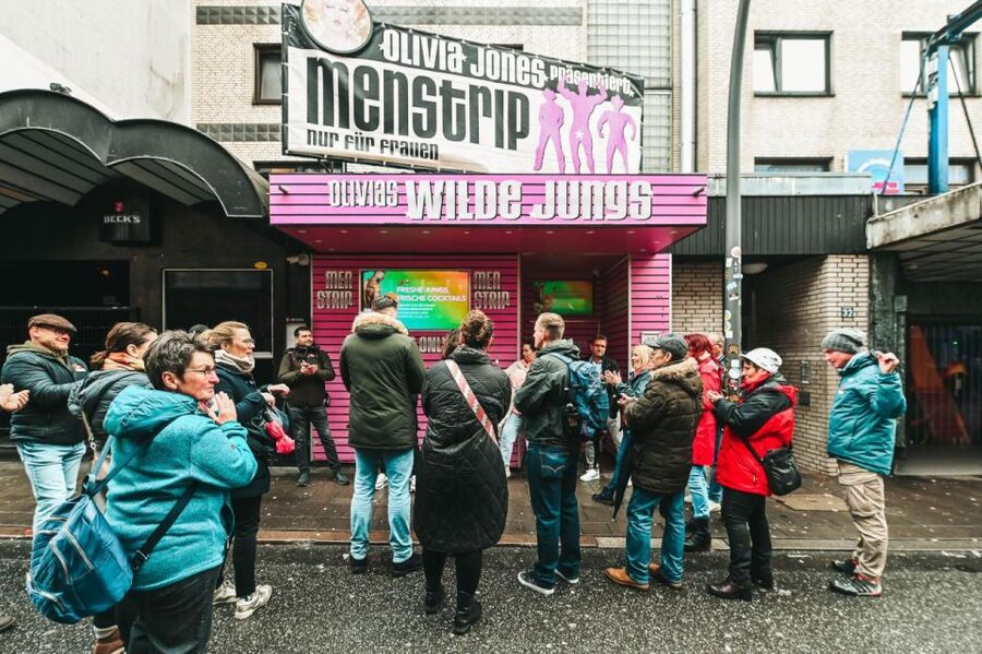 Hamburg: Reeperbahn & St Pauli Guided Tour with Kiez Insider - Where Schmuckstraße 9 Sets the Mood